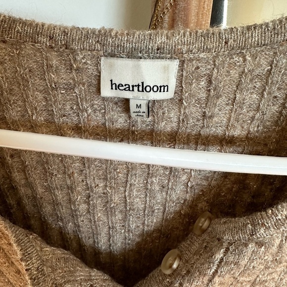 Heart loom Ribbed Knit Sweater - Picture 3 of 3